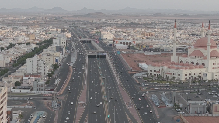 Aerial view of Al-Rajhi Mosque and King Fahd Road Tunnel in Hail, aerial shot.