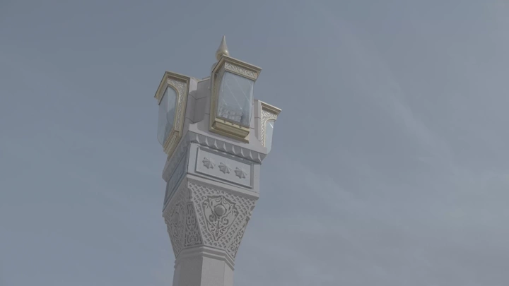 عمود مزخرف في الحرم النبوي، لقطة قريبة.