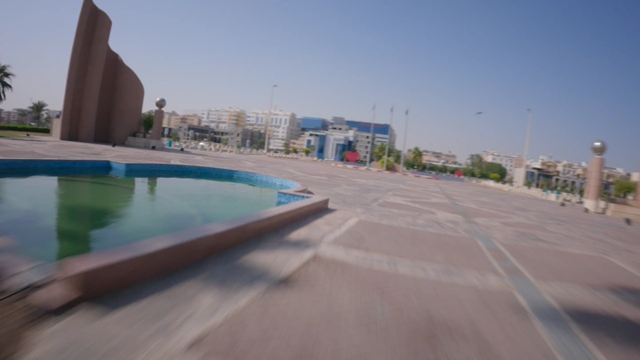 منظر جوي لساحة عامة في الدمام، لقطة جوية .