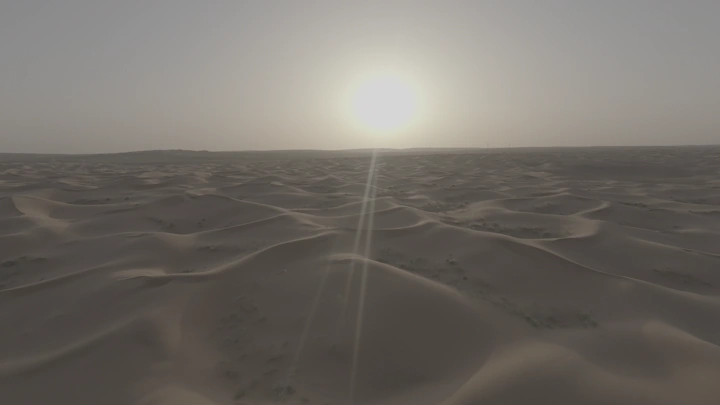 صحراء النفود الكبير عند الغروب، لقطة جوية.