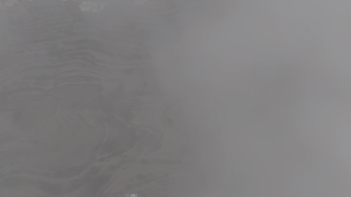 منظر ضبابي في منطقة عسير، لقطة جوية.