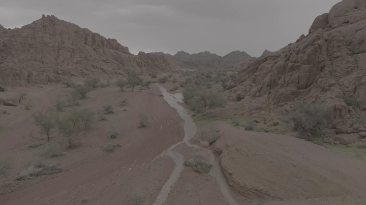 جبال حائل بعد الأمطار والسيول، منظر جوي.