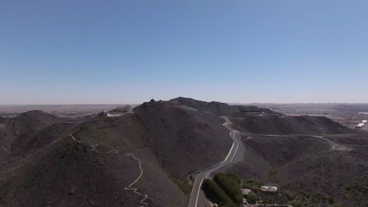 مطل حديقة السمراء في حائل، لقطة جوية.