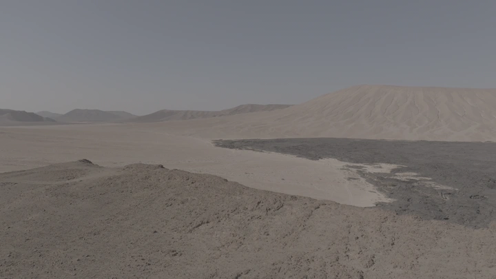 منظر صحراوي واسع في النهار، لقطة جوية.