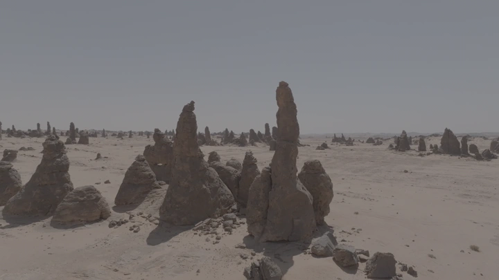 تكوينات صخرية في صحراء غراميل، لقطة نهارية.