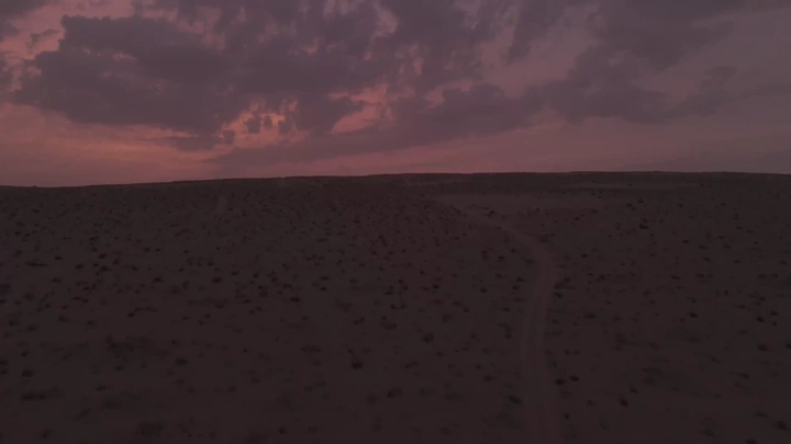 غروب الشمس في صحراء حائل، لقطة جوية.