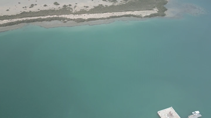 شاطئ ثول من الأعلى، لقطة جوية.