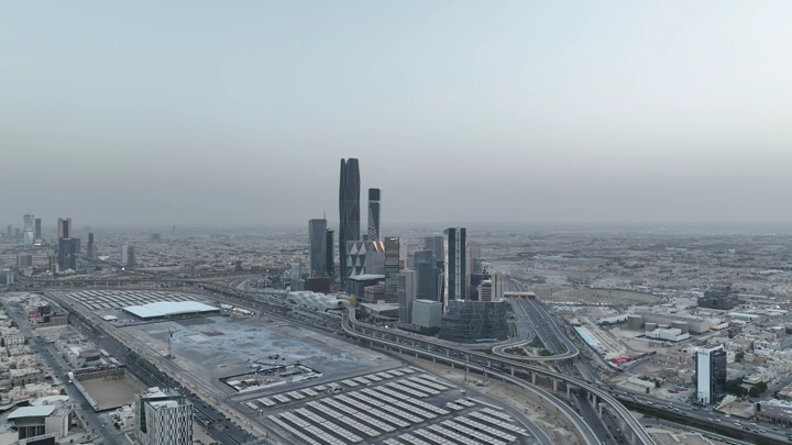 المركز المالي كافد في الرياض، لقطة جوية نهارية.