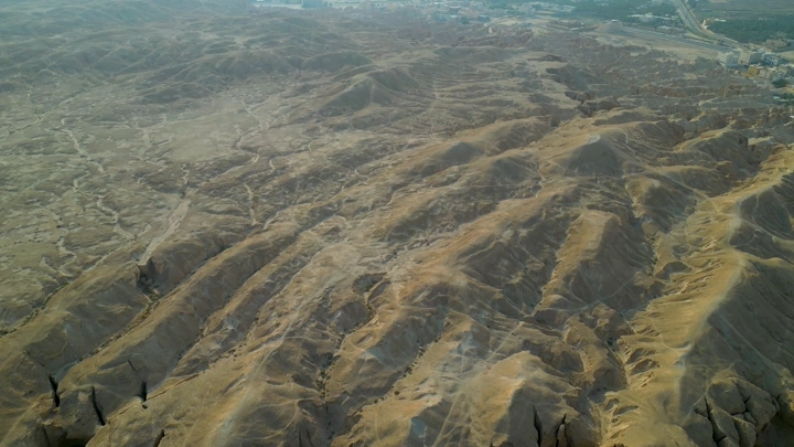 منظر جوي لجبل القارة في الأحساء، لقطة جوية.