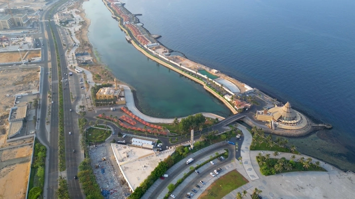 واجهة جدة البحرية من الأعلى، لقطة جوية.