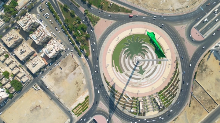 دوار العلم في جدة من الأعلى، لقطة جوية.