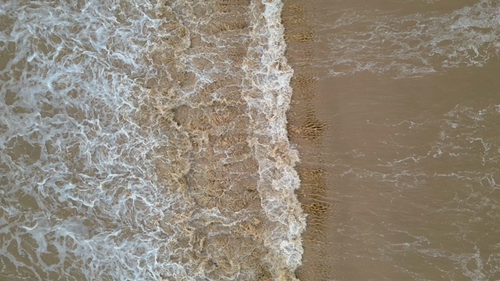 سيل المطر في نجران من الأعلى، لقطة جوية.