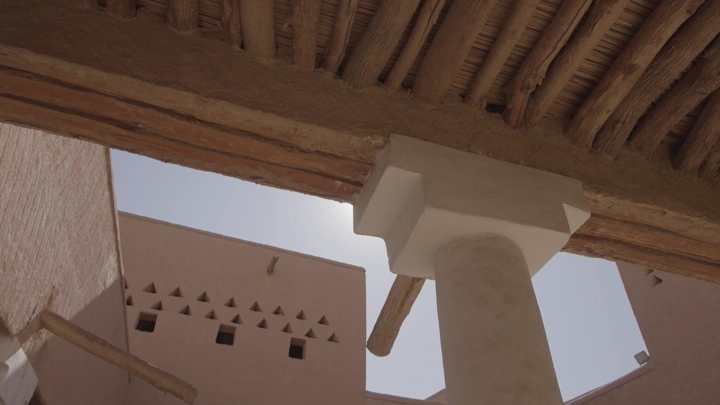 قصر المصمك بالرياض، لقطة من الأسفل.