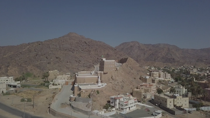 قصر العان التاريخي في نجران، تصوير جوي نهاري.