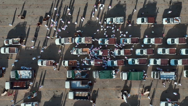 سوق التمور في بريدة بالقصيم، لقطة جوية من الأعلى.