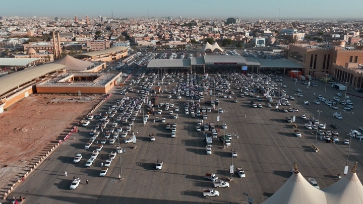 مدينة التمور ببريدة في القصيم، لقطة جوية نهارية.