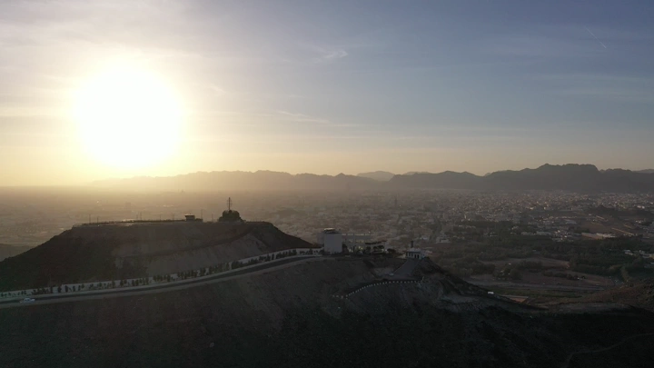 غروب الشمس فوق حديقة السمراء، لقطة جوية.