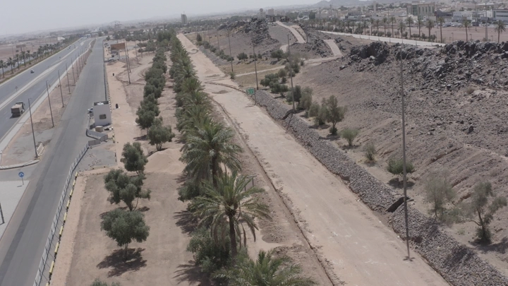 حديقة الأمير سعود بن عبدالمحسن في حائل، لقطة درون نهارية.