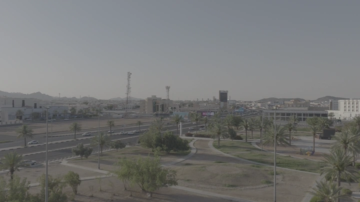 طريق الملك سعود في حائل، لقطة درون نهارية.