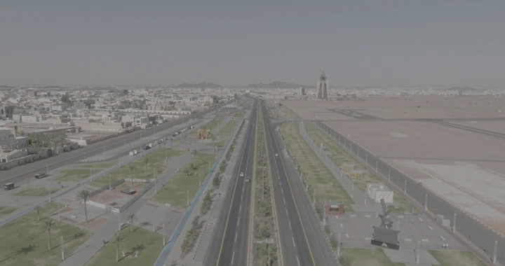 طريق عقدة في حائل، لقطة جوية نهارية.