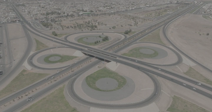 جسر دائري في حائل من الأعلى، لقطة جوية.