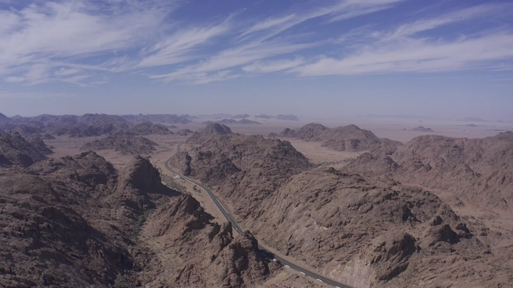 جبال جو جائل في النهار، لقطة درون من الأعلى.