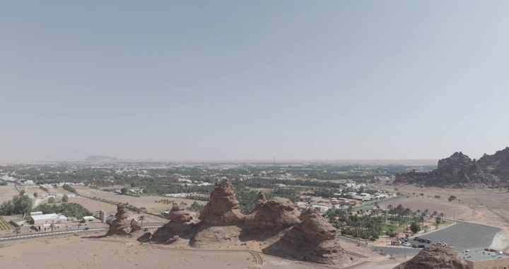 جبل أم سنمان في جبة حائل، لقطة جوية.