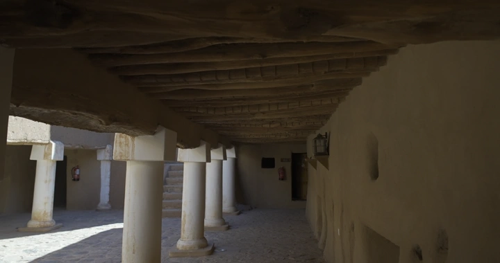 قلعة عيرف بحائل، تصوير داخلي.