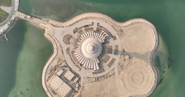 برج مياه الخبر من الأعلى، لقطة جوية.