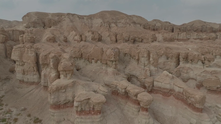 تشكيلات جبل القارة في الأحساء، لقطة جوية.