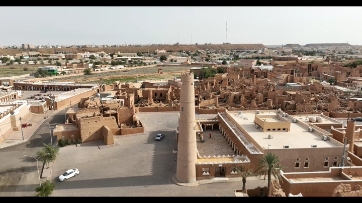 مدينة تاريخية في شقراء، تصوير جوي.