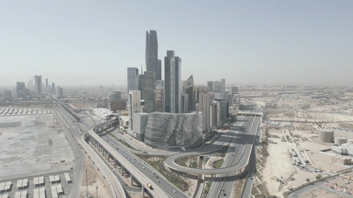 مركز الملك عبدالله المالي في الرياض، تصوير جوي نهاري.