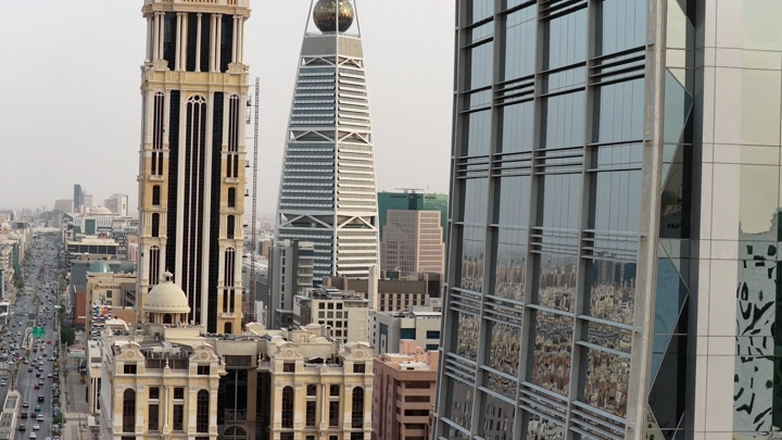 أبراج الرياض في النهار، لقطة جوية