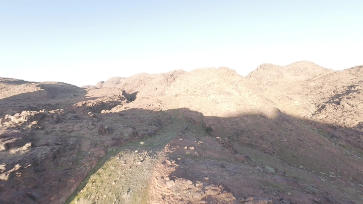 منظر جبال في حائل، لقطة FPV.